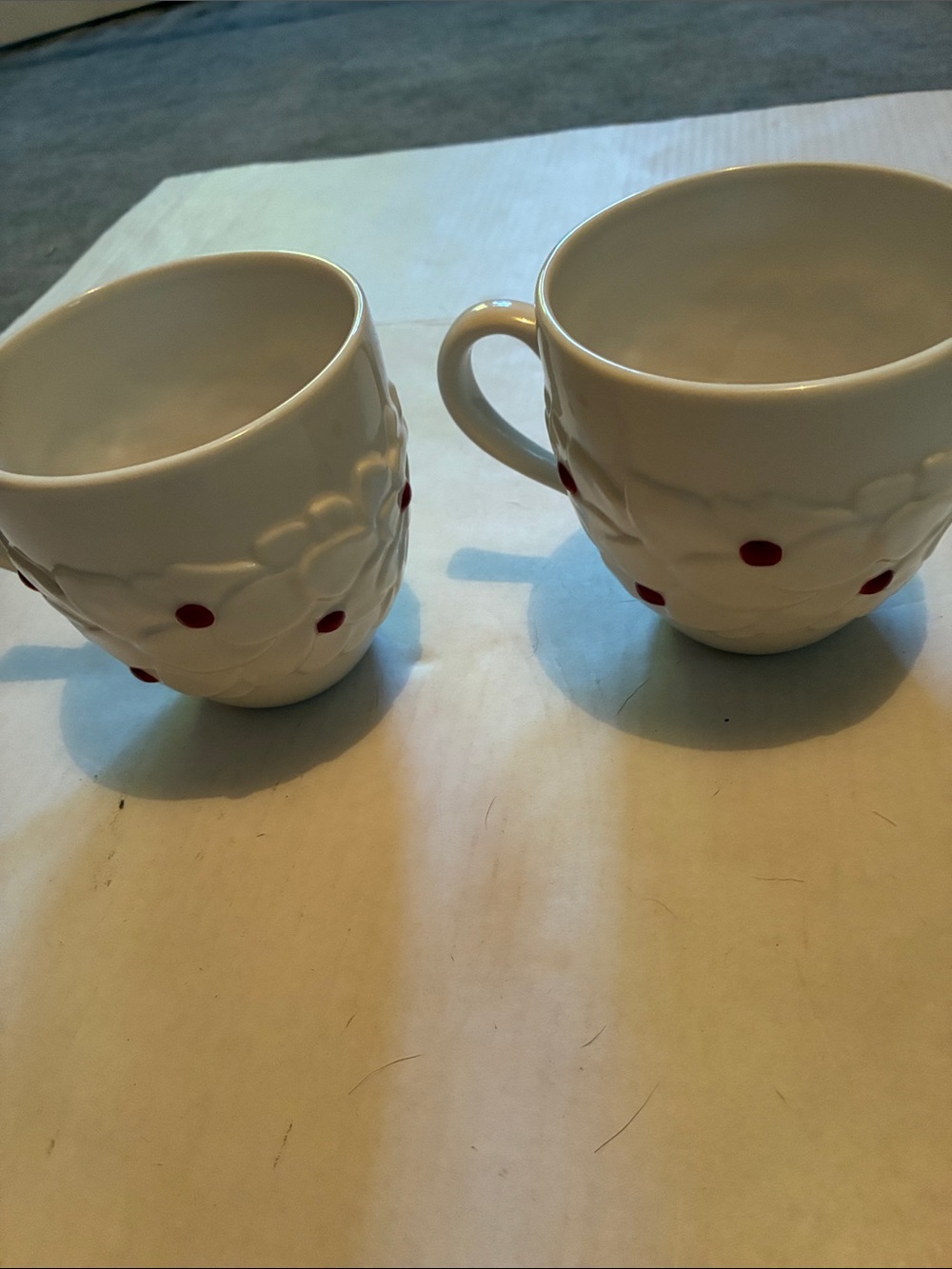 Two Starbucks 2004 Coffee Mug 16 oz Raised White Flowers with Red Berries